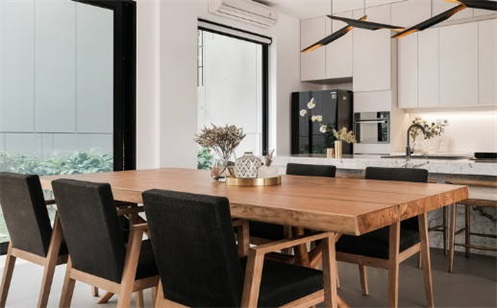 2028年农历三月廿九搬家吉日查询 今日搬家入伙好吗