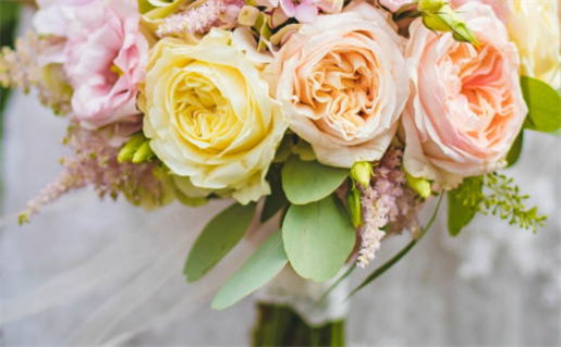 2032年农历腊月廿四是结婚好日子吗 宜办喜事吉日查询