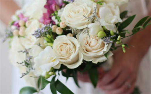 2029年农历腊月十二结婚日子如何 宜办喜事吉日查询