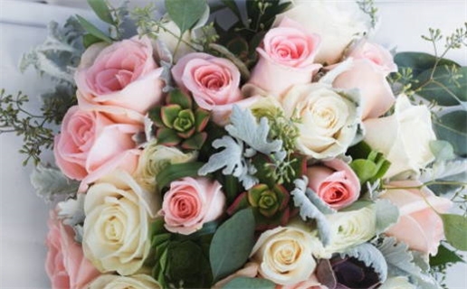 2025年农历腊月初四是结婚好日子吗 宜办婚礼吉日查询