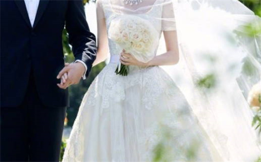 2030年农历七月十八是不是结婚吉日 宜办婚礼吉日查询