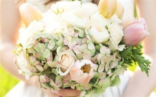 2042年农历六月初九结婚吉日查询 是办婚礼好日子吗