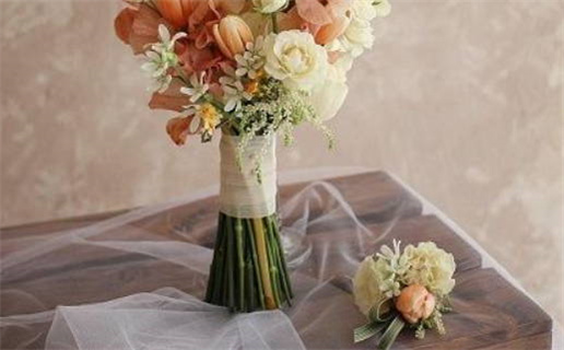 2033年农历四月廿五领证日子如何 是领证好日子吗