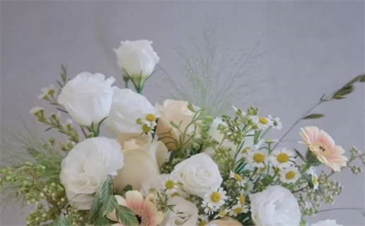 2037年农历十月廿四领证吉日查询 是登记结婚好日子吗