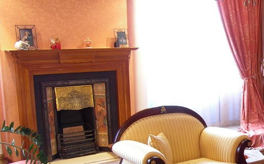 2025年11月01日乔迁吉日查询 今日入新宅好不好