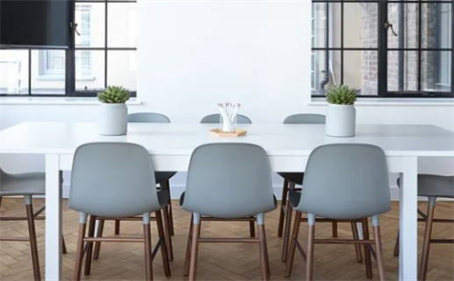 2031年01月03日装修好吗 装修吉利吗